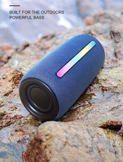 Nuevo 2023 Temeisheng Mini altavoz de lámpara RGB con luz de fuego súper atractiva altavoz inalámbrico Bluetooth portátil de mano